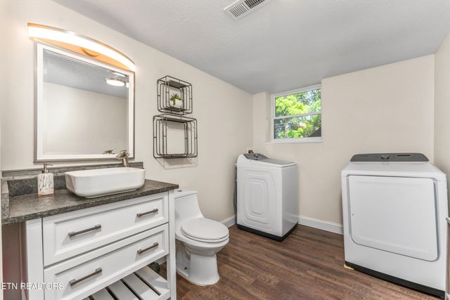 2647 May Ave, Maryville, TN 37804