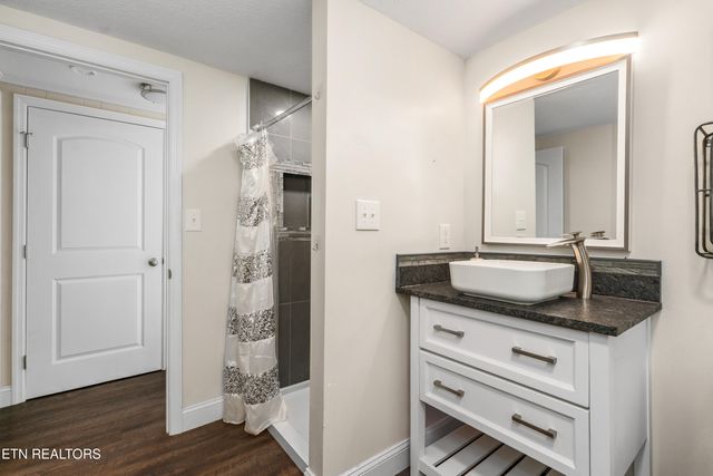 2647 May Ave, Maryville, TN 37804