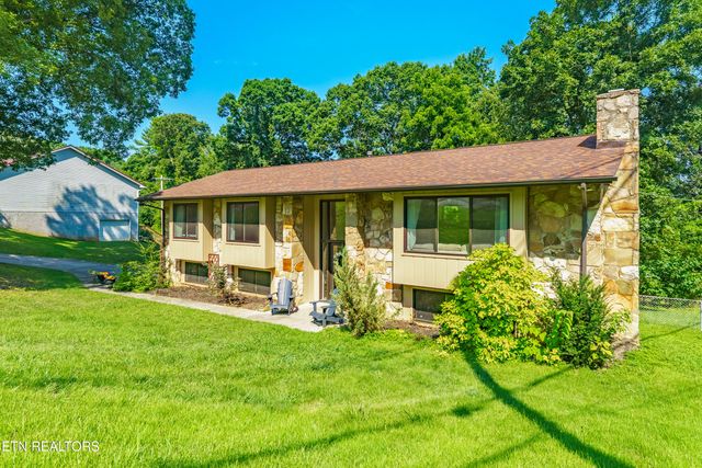 2647 May Ave, Maryville, TN 37804