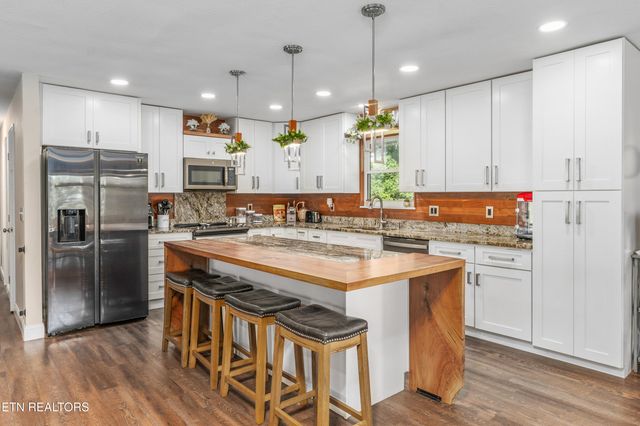 2647 May Ave, Maryville, TN 37804