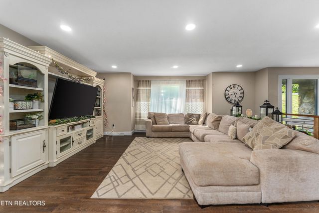 2647 May Ave, Maryville, TN 37804