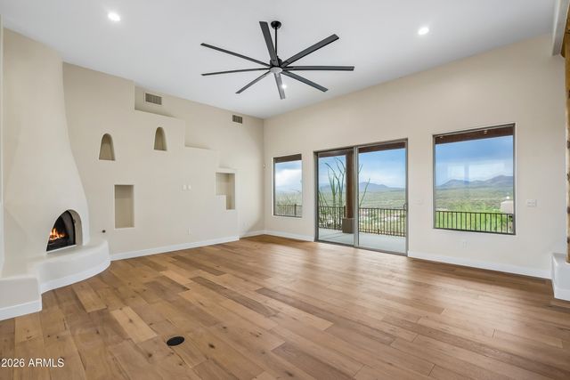 45214 N 15TH Way, New River, AZ 85087