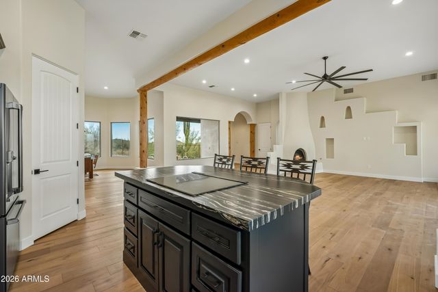 45214 N 15TH Way, New River, AZ 85087