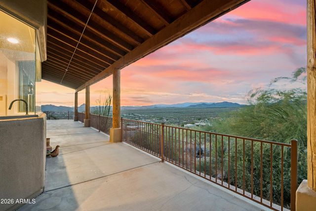 45214 N 15TH Way, New River, AZ 85087