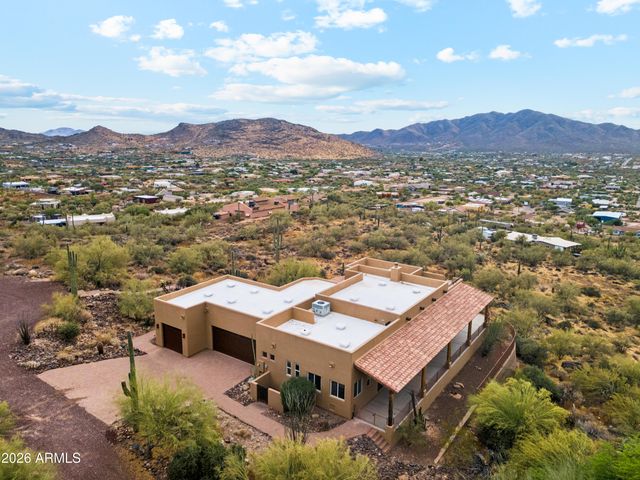 45214 N 15TH Way, New River, AZ 85087