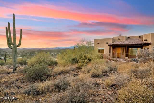 45214 N 15TH Way, New River, AZ 85087