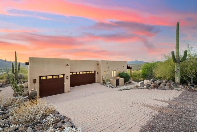 45214 N 15TH Way, New River, AZ 85087