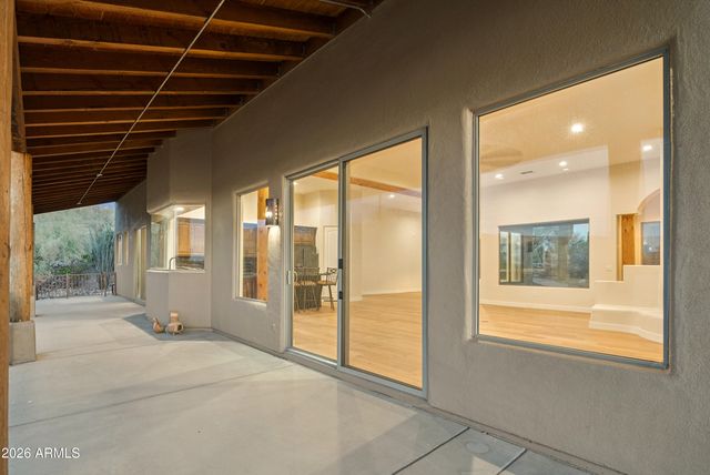 45214 N 15TH Way, New River, AZ 85087
