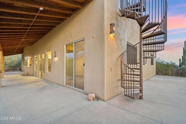 45214 N 15TH Way, New River, AZ 85087