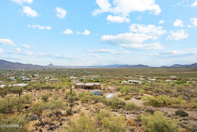 45214 N 15TH Way, New River, AZ 85087