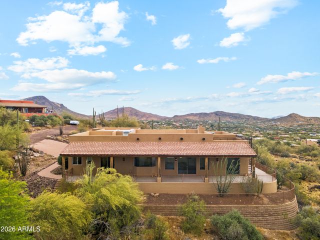 45214 N 15TH Way, New River, AZ 85087