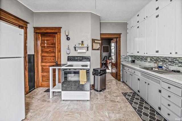 621 S 26th Street, Lafayette, IN 47904