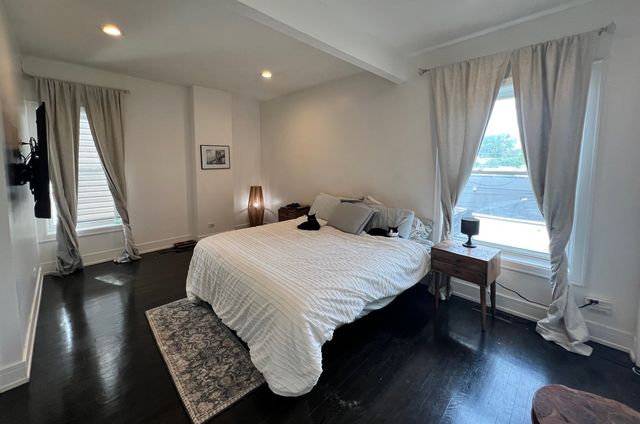 6351 S Evans Avenue, Chicago, IL 60637