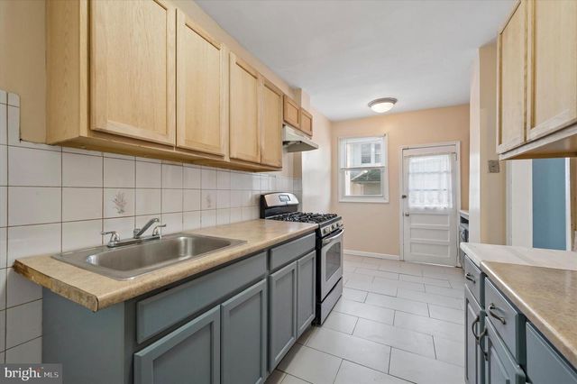 7403 MILLER AVE, Upper Darby, PA 19082