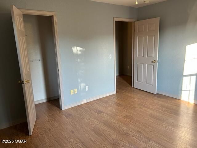 6045 Route K, Pineville, MO 64856