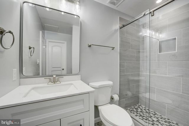 832 19TH ST NE #C, Washington, DC 20002