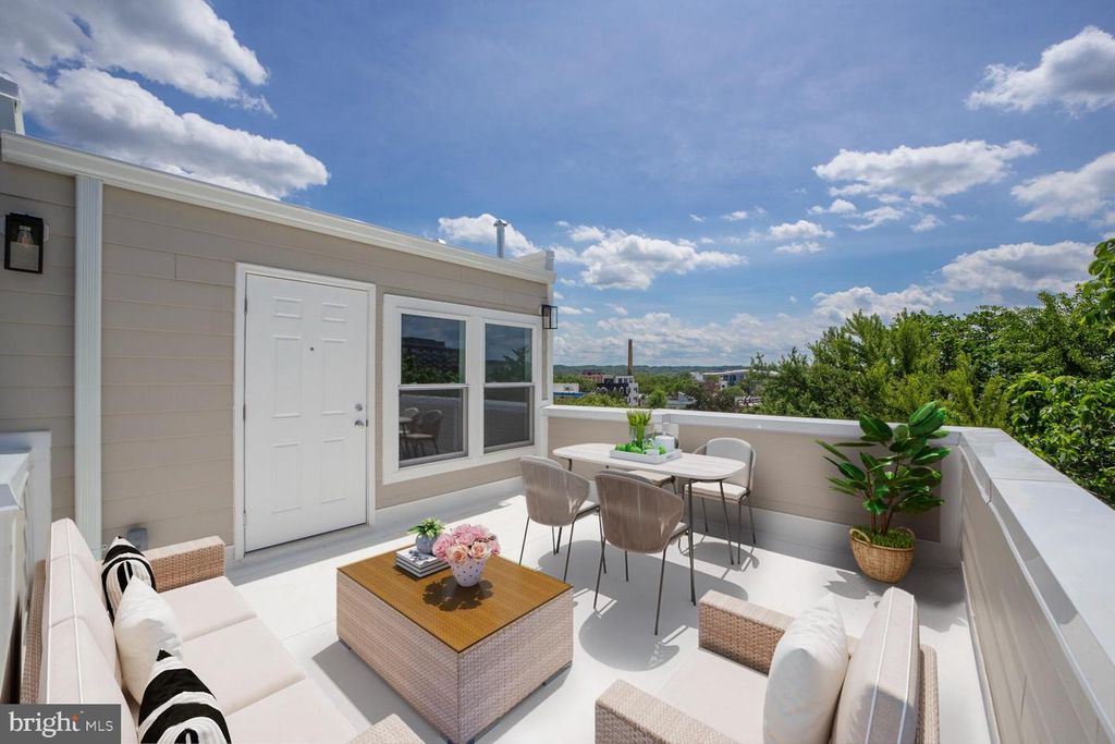 832 19TH ST NE #C, Washington, DC 20002