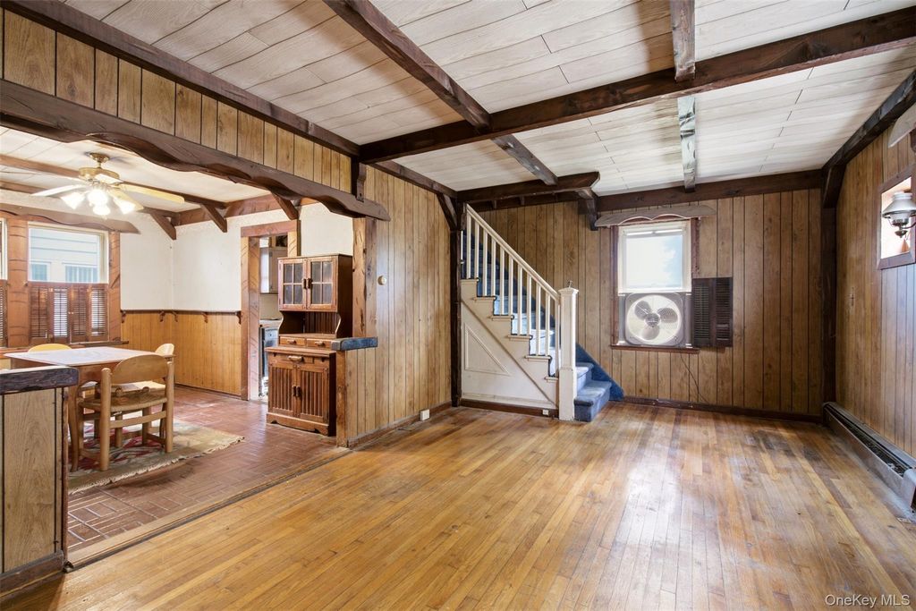 36 Cornell Street, Williston Park, NY 11596 — photo 3
