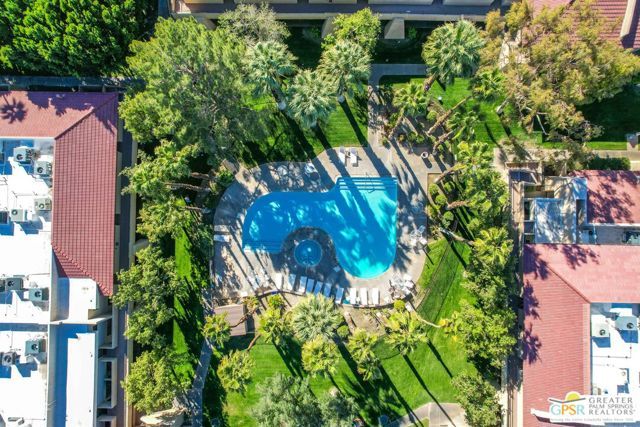 675 N Los Felices Circle J-202, Palm Springs, CA 92262