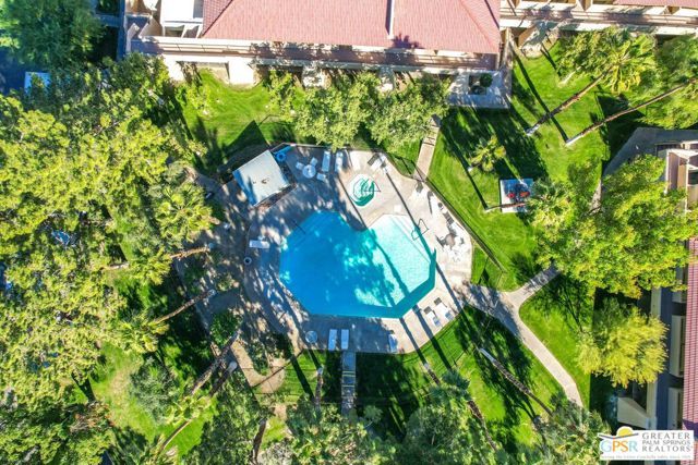 675 N Los Felices Circle J-202, Palm Springs, CA 92262