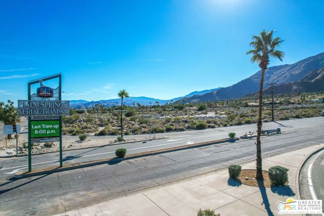 675 N Los Felices Circle J-202, Palm Springs, CA 92262