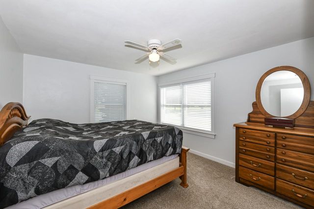 28 N Spencer STREET, Elkhorn, WI 53121
