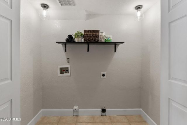 19813 N 76TH Avenue, Glendale, AZ 85308