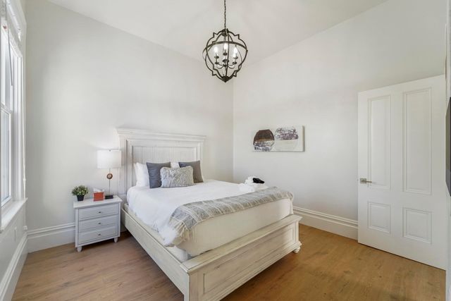 1662 14th Street, Oakland, CA 94607