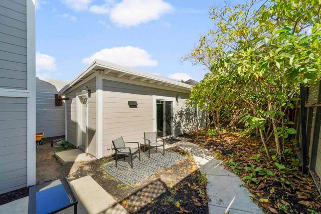 1662 14th Street, Oakland, CA 94607