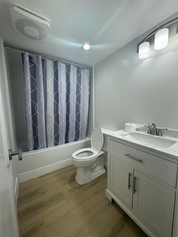 1662 14th Street, Oakland, CA 94607