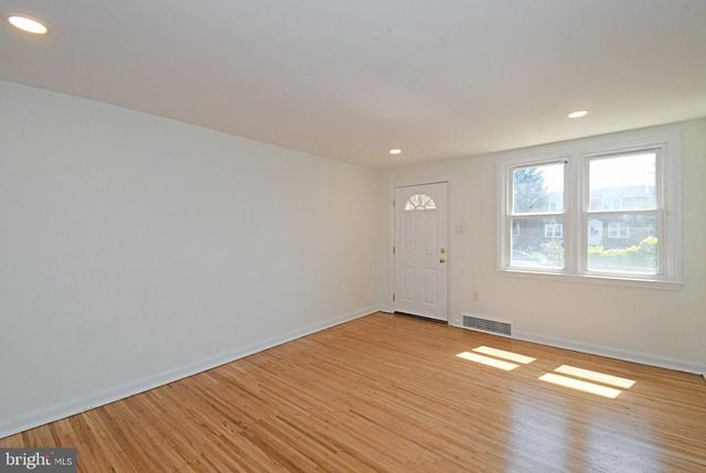 2219 ARDMORE AVE, Drexel Hill, PA 19026