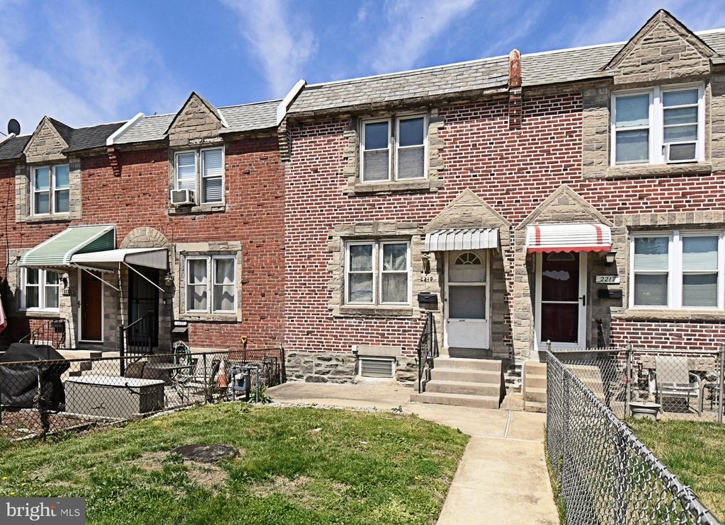 2219 ARDMORE AVE, Drexel Hill, PA 19026