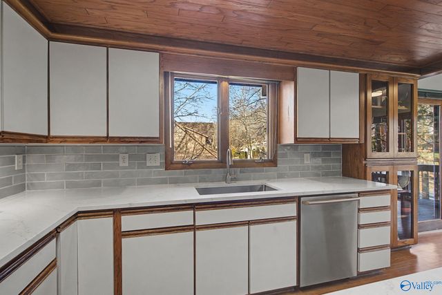 1522 Chandler Road SE, Huntsville, AL 35801