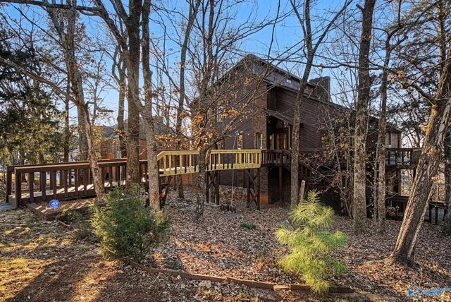 1522 Chandler Road SE, Huntsville, AL 35801