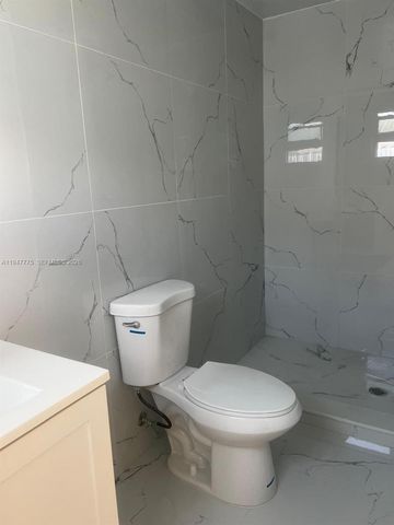 9625 NW 36th Ave Rear, Miami, FL 33147