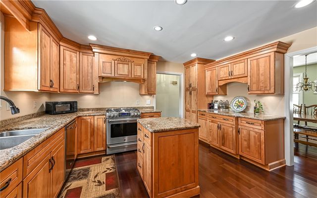 656 Bairdford Rd, West Deer, PA 15044