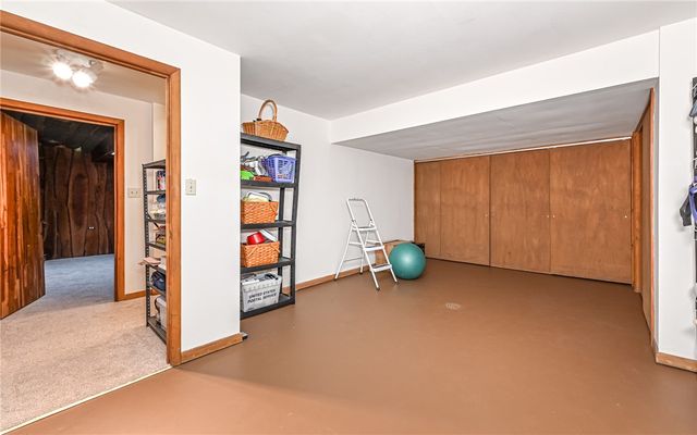 656 Bairdford Rd, West Deer, PA 15044