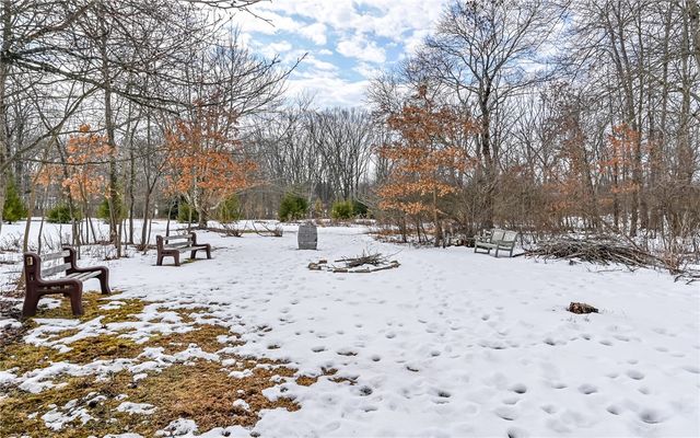 656 Bairdford Rd, West Deer, PA 15044