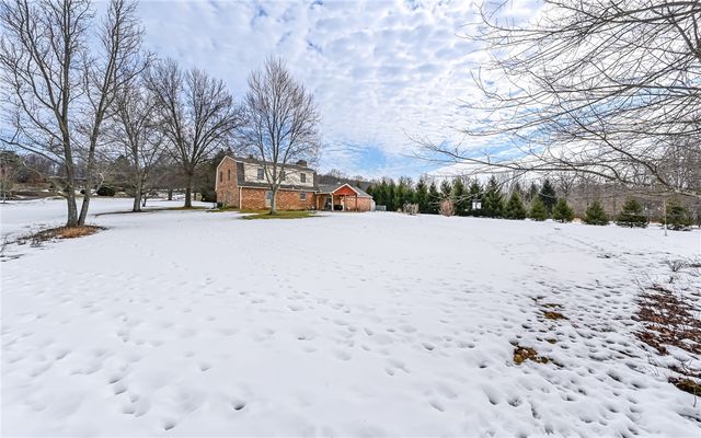 656 Bairdford Rd, West Deer, PA 15044