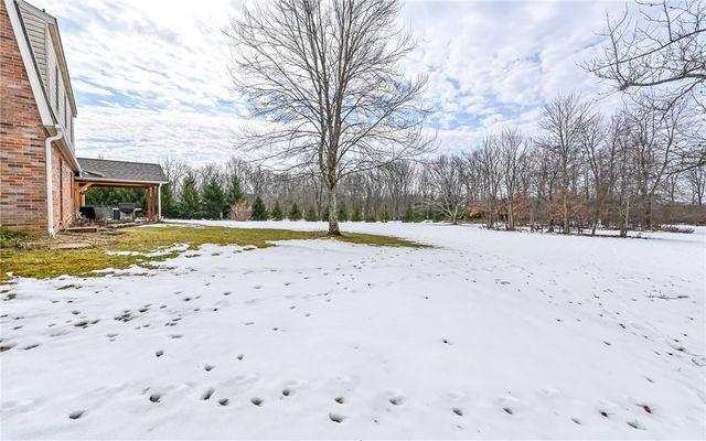 656 Bairdford Rd, West Deer, PA 15044