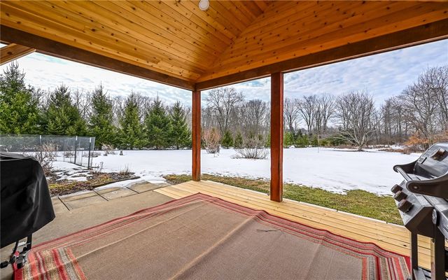 656 Bairdford Rd, West Deer, PA 15044