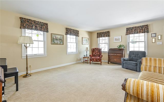 656 Bairdford Rd, West Deer, PA 15044