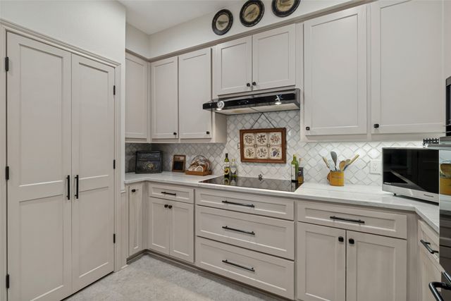 7215 Lane Park Drive, Dallas, TX 75225
