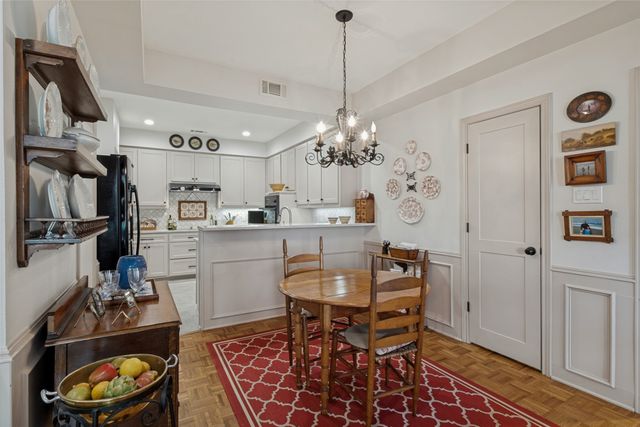 7215 Lane Park Drive, Dallas, TX 75225