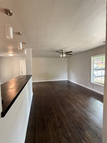 507 Davis Drive, Athens, TX 75751