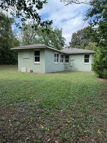 507 Davis Drive, Athens, TX 75751