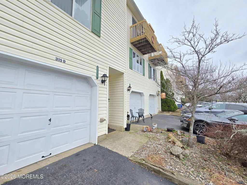 315 Shore Drive D, Highlands, NJ 07732