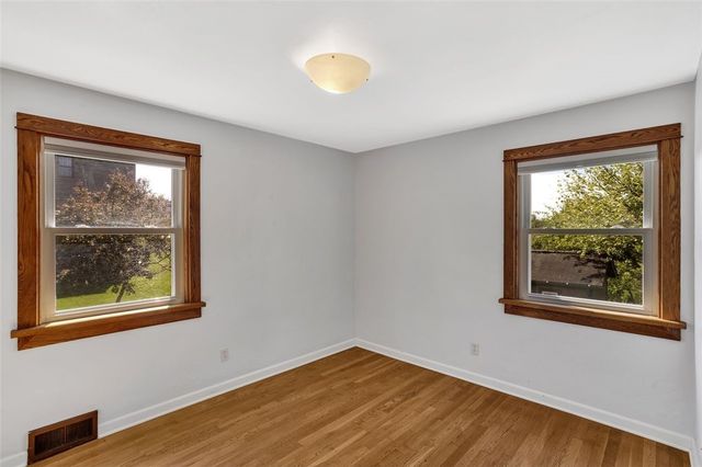 180 Bonnie View Dr, Pine Twp, PA 15090