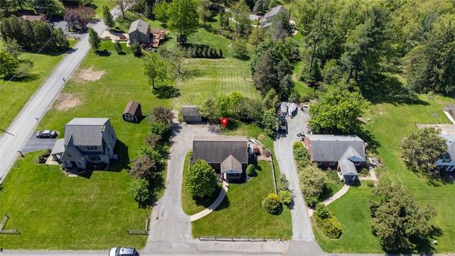 180 Bonnie View Dr, Pine Twp, PA 15090