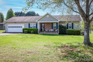 229 Drumstand Road, Stony Point, NC 28678